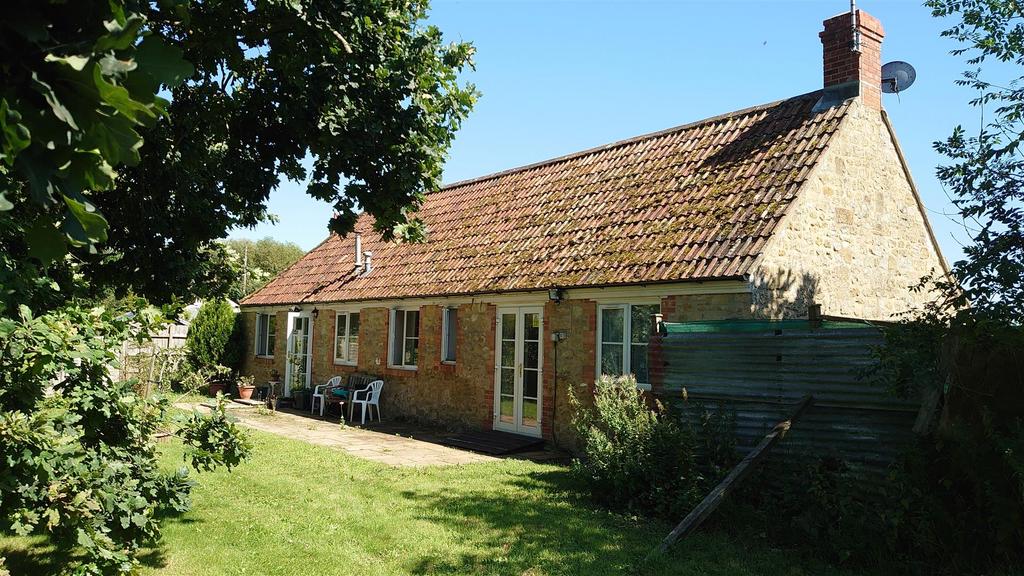 Clapton, Crewkerne 4 bed bungalow £525,000