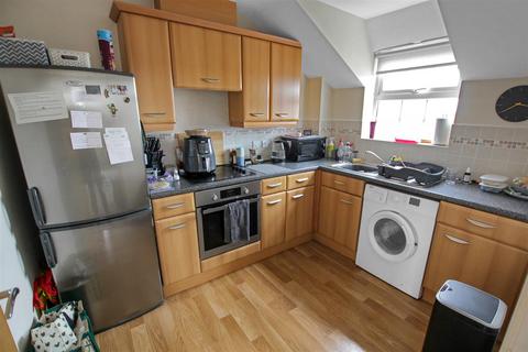 2 bedroom apartment for sale - Ainderby Gardens, Northallerton