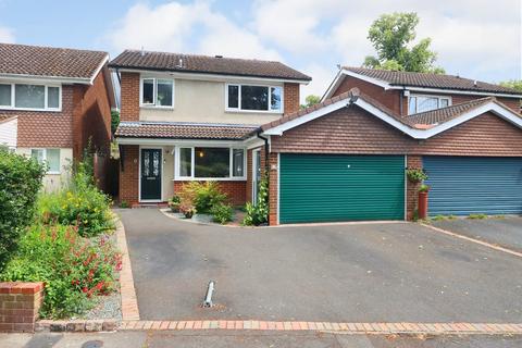 4 bedroom link detached house for sale, Sandstone Road, Bewdley, DY12