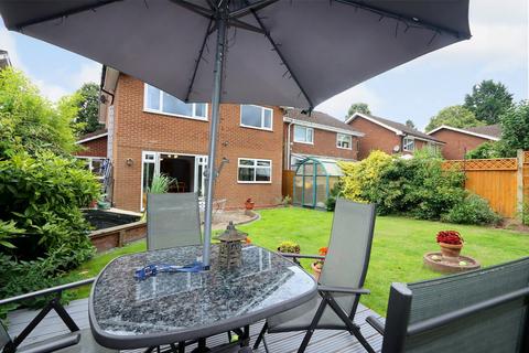 4 bedroom link detached house for sale, Sandstone Road, Bewdley, DY12