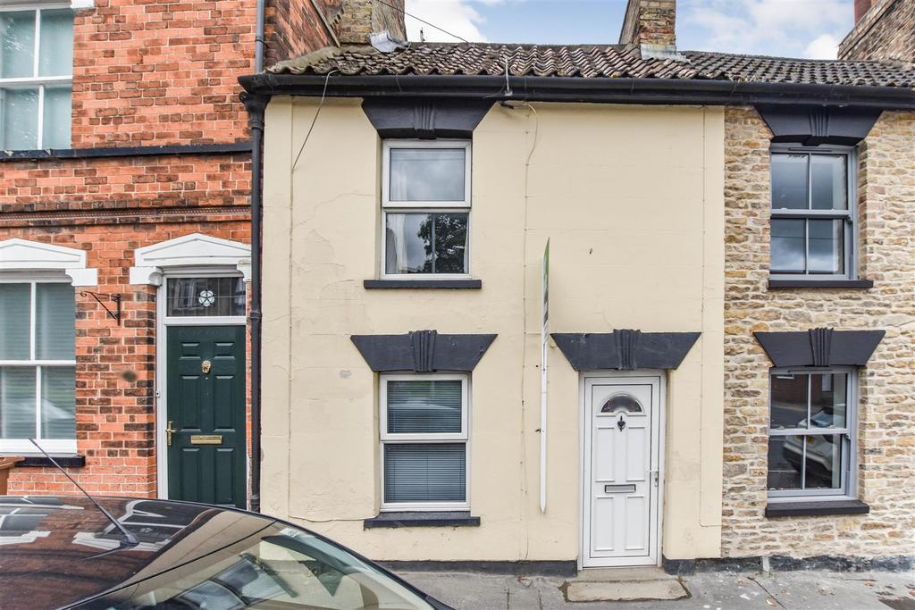 Market Place, South Cave, Brough 2 bed terraced house £150,000