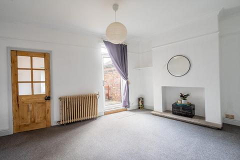 2 bedroom terraced house for sale - Hull Road, York