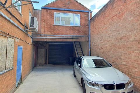 Property to rent, Bridge Street, Stourport-On-Severn