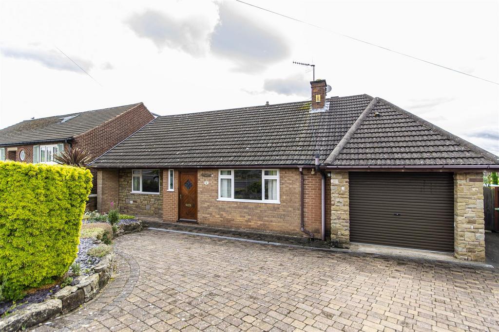 Vale, Chesterfield 3 bed detached bungalow for sale £425,000