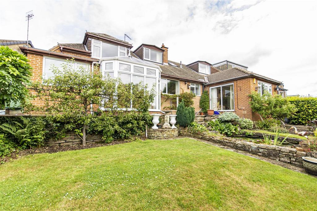Vale, Chesterfield 3 bed detached bungalow for sale £415,000