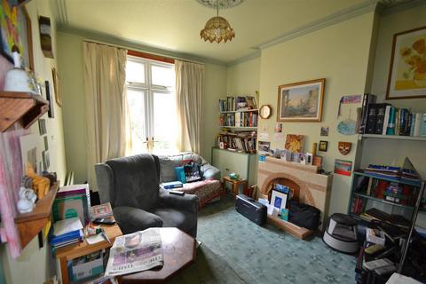 2 Airthrie Road, Ilford, IG3 9QU