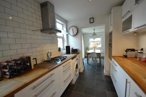 72 Adderley Road, Leicester, LE2 1WB