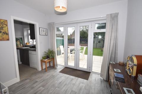 17 West View, Hillstown, Chesterfield, S44 6LJ
