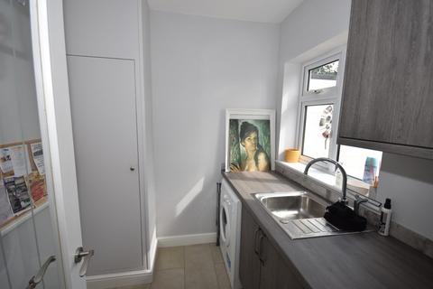 17 West View, Hillstown, Chesterfield, S44 6LJ