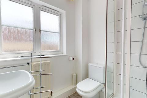 33 Maritime Gate, Northfleet, Gravesend, DA11 9EH