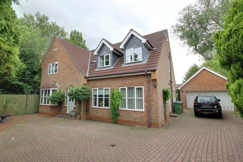 4 bedroom detached house for sale, The Ridings, North Ferriby