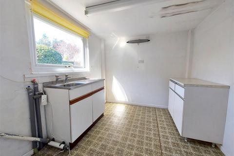 2 Burlish Close, Stourport-on-severn, DY13 8XN