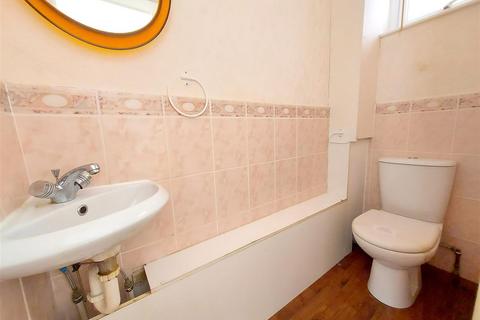 2 Burlish Close, Stourport-on-severn, DY13 8XN