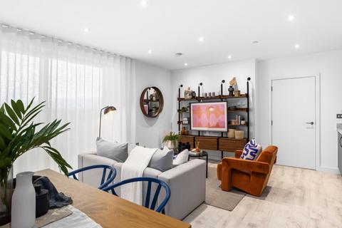 2 bedroom flat for sale, Plot Crestline House - K4.0167, at L&Q at Beam Park Halewood Way, Rainham RM13
