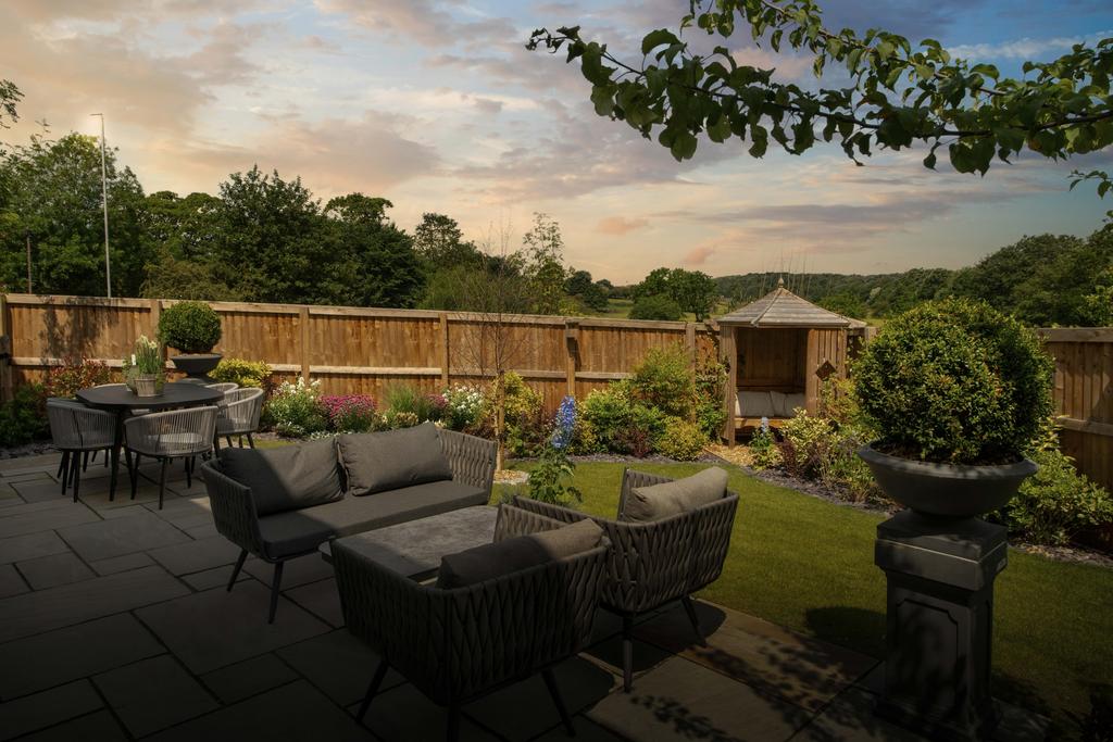 Dusk garden image