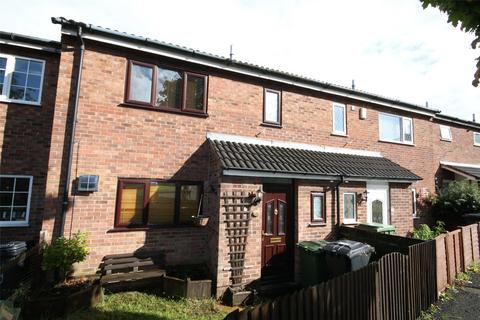 3 bedroom terraced house to rent, Huins Close, Redditch, Worcestershire, B98