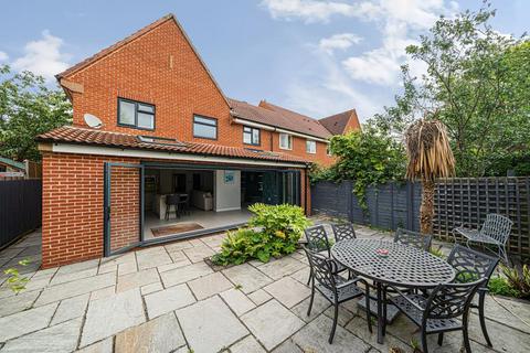 3 bedroom semi-detached house for sale, Thame,  Oxfordshire,  OX9