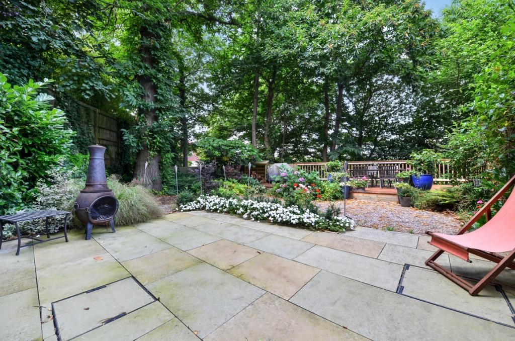 Garden . high res