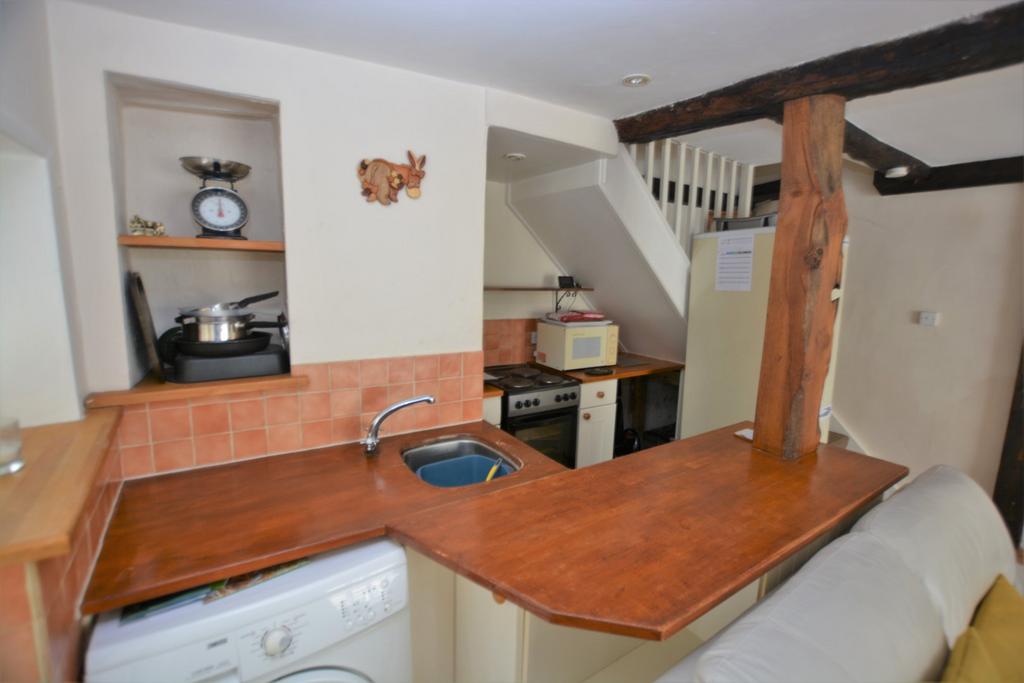 Silver Street, Bampton, Tiverton, Devon, EX16 2 bed terraced house for