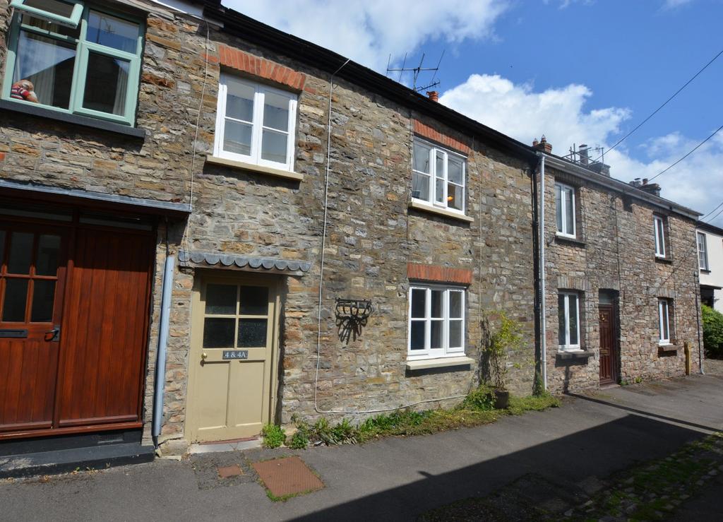 Silver Street, Bampton, Tiverton, Devon, EX16 2 bed terraced house for sale £205,000