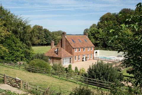 5 bedroom detached house to rent, South Harting, Petersfield, Hampshire