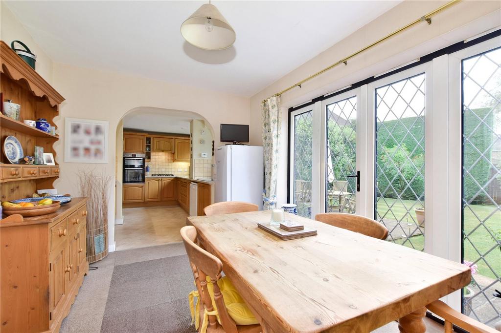 Breakfast Room