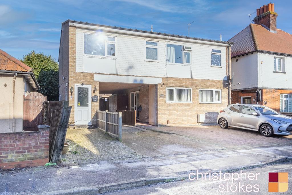 Park Road, Hoddesdon, EN11 1 bed apartment for sale £200,000