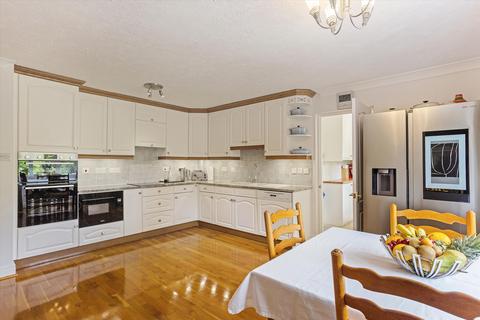 4 bedroom detached house for sale - Scures Hill, Nately Scures, Hook, Hampshire, RG27.
