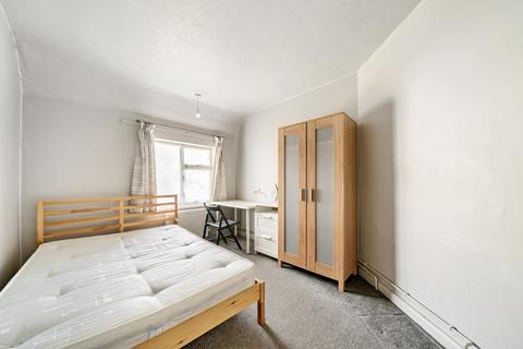 41 Rosebery Road, Kingston Upon Thames, KT1 3LJ