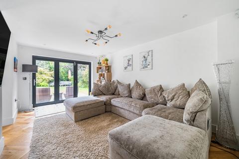 18 Dean Lane, Winchester, SO22 5LL