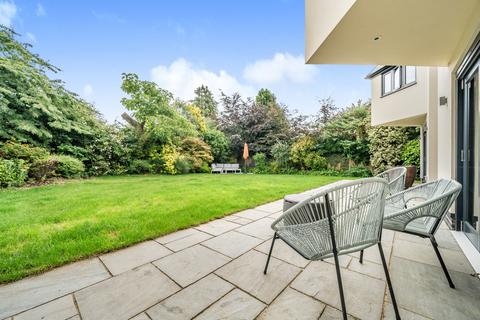 18 Dean Lane, Winchester, SO22 5LL