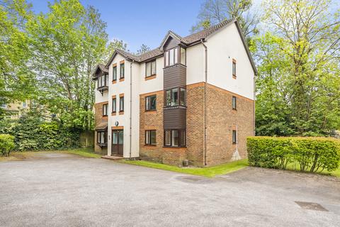 2 bedroom flat for sale, Briarswood, Shirley, Southampton, Hampshire, SO16