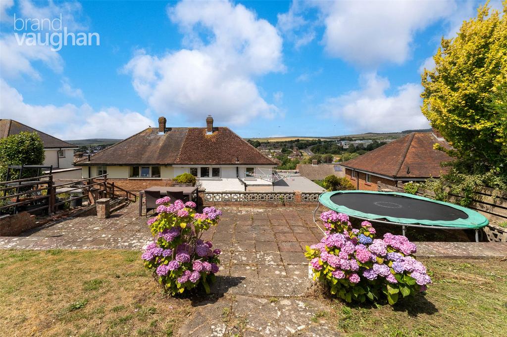 Crabtree Avenue, Brighton, East Sussex, BN1 4 bed semidetached house