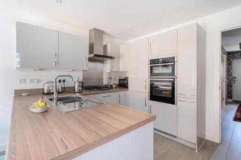 23 Garnstone Drive, Weobley, Hereford, HR4 8TH