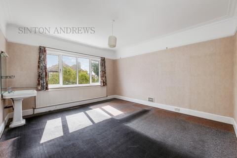 27 Denbigh Road, London, W13 8NJ