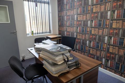 Serviced office to rent, Cheetham Hill Road, Manchester, M8
