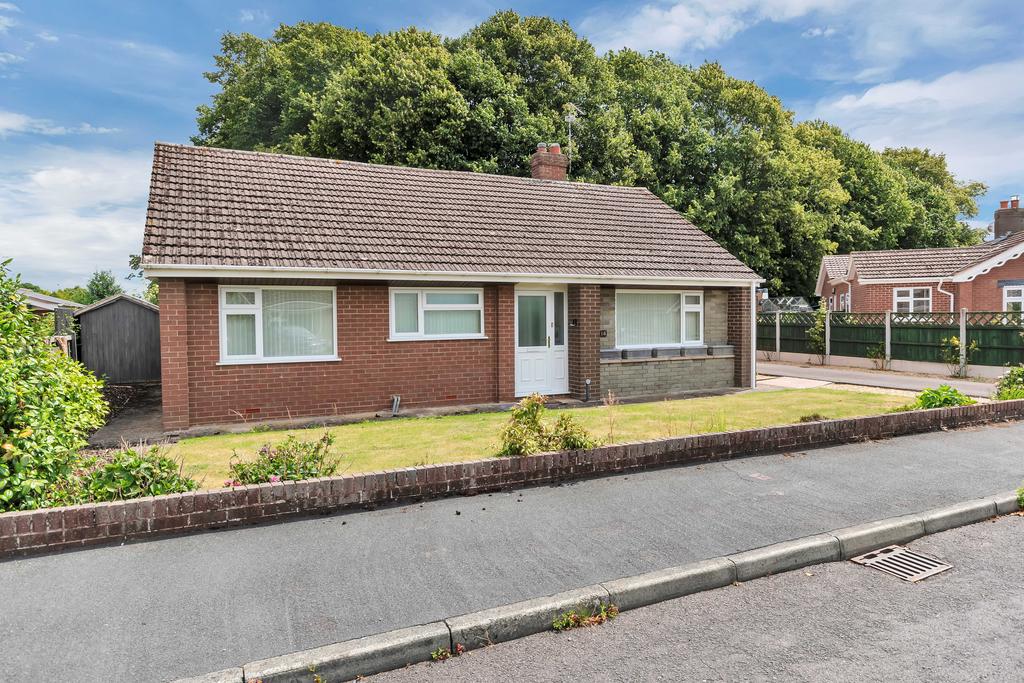 Marlcroft, Wem SY4 3 bed detached bungalow for sale £340,000
