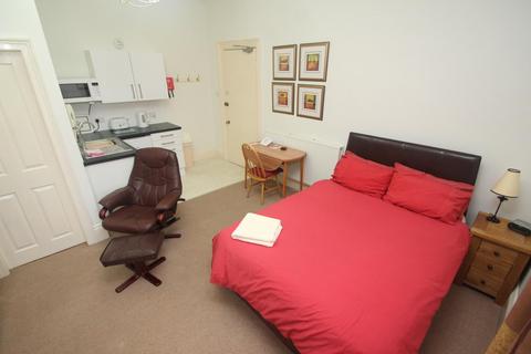 1 bedroom flat to rent - Valley Drive, Harrogate, North Yorkshire, UK, HG2