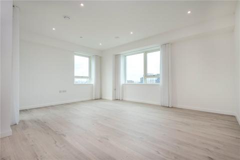 3 bedroom apartment to rent, Heartwell Avenue, London, E16