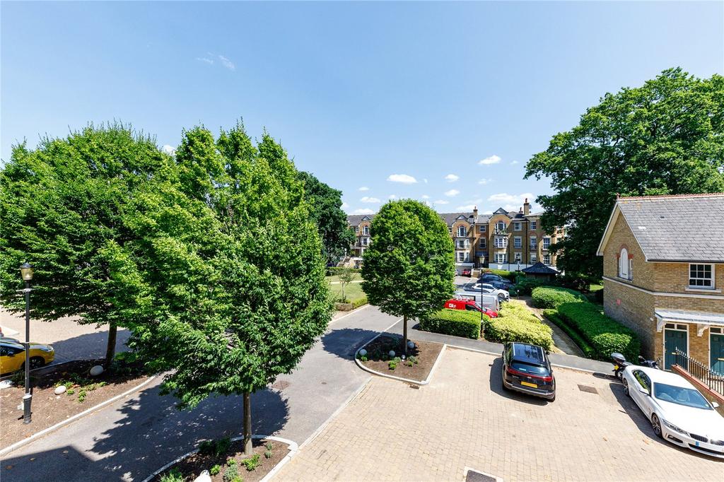 Chapman Square, Wimbledon, London, SW19 1 bed apartment for sale £450,000