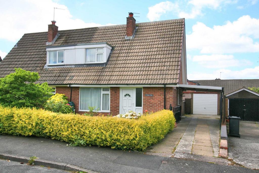 Elmsway, Macclesfield 3 bed semidetached house for sale £260,000