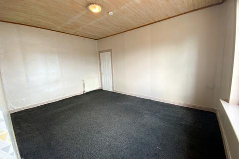 16 Central Avenue, Kilbirnie, KA25 6JQ