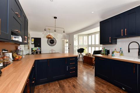 5 bedroom semi-detached house for sale, High Street, Freshwater, Isle of Wight