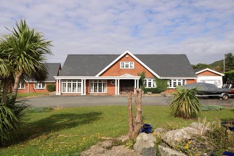 4 bedroom detached house for sale, Bryn Y Paderau, Tywyn LL36