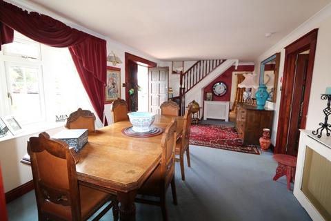 4 bedroom detached house for sale, Bryn Y Paderau, Tywyn LL36