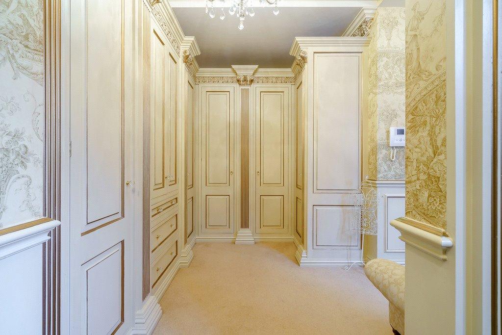 Dressing Room