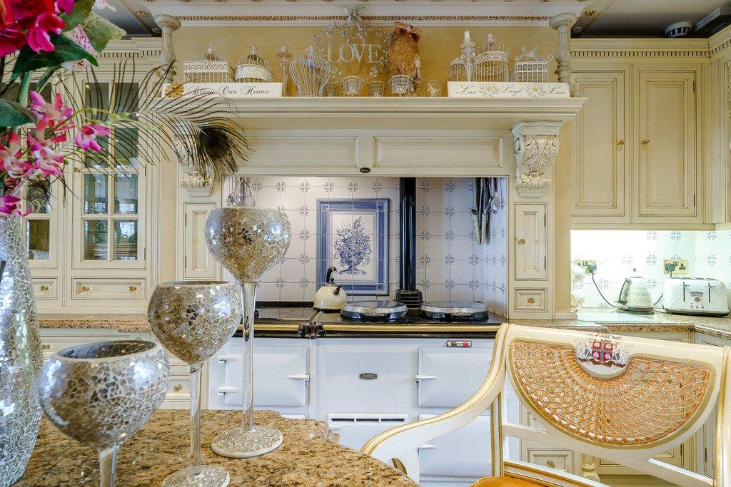 Kitchen/Family