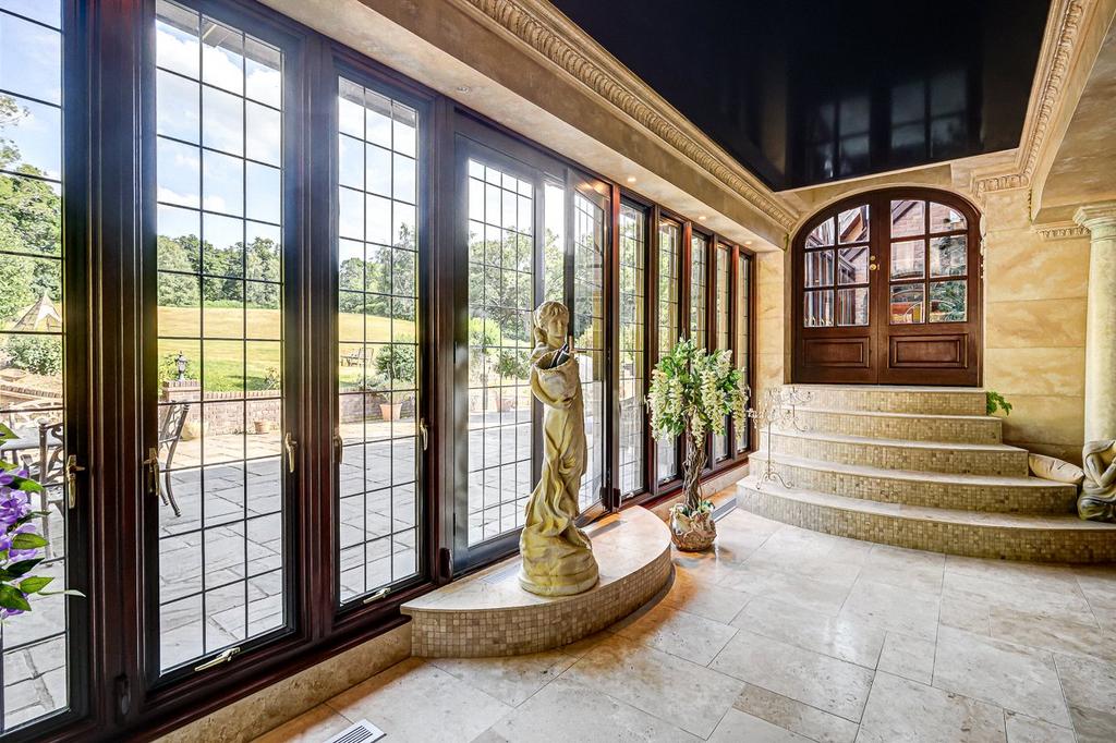 Reception Atrium