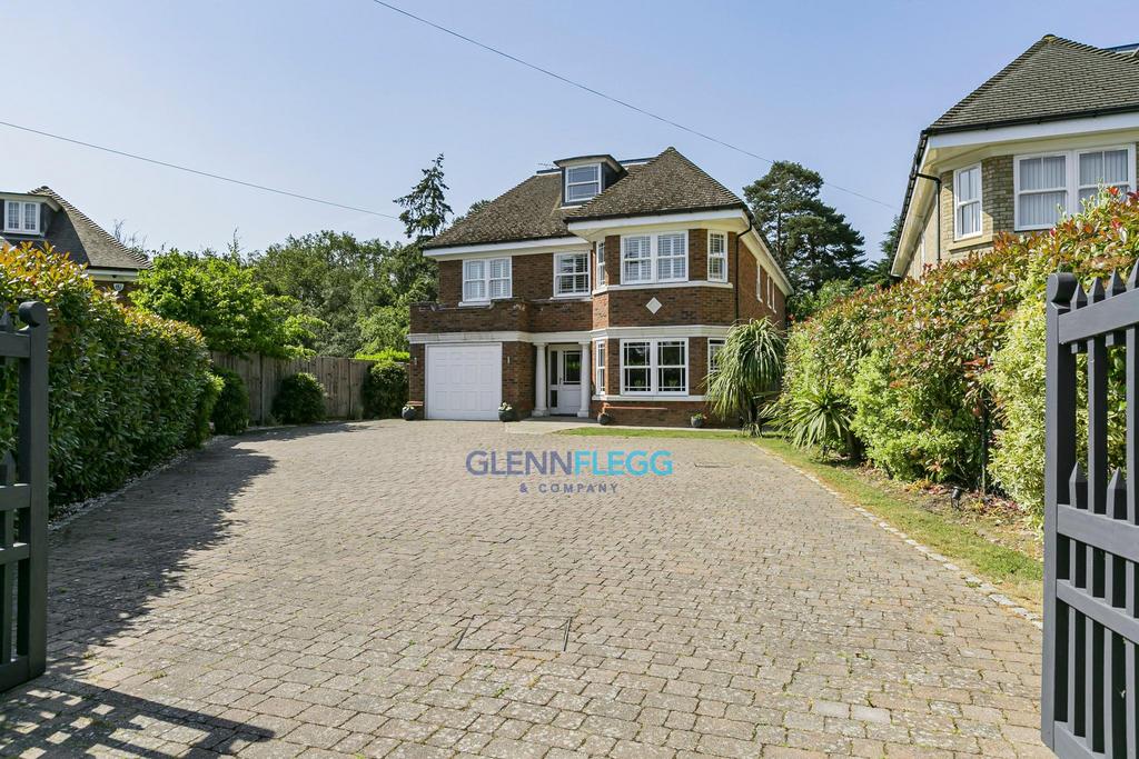 Knowle Grove, Virginia Water 5 bed detached house £1,800,000