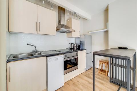 2 bedroom flat to rent, Victoria Rise, London